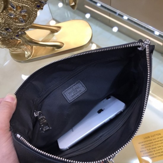 LOUIS VUITTON Louis Vuitton 2023SS Clutch Bag Spring Summer Trend LOUIS VUITTON Louis Vuitton 2023SS Clutch Bag Spring Summer Trend
