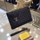 LOUIS VUITTON Louis Vuitton 2023SS Clutch Bag Spring Summer New Appearance LOUIS VUITTON Louis Vuitton 2023SS Clutch Bag Spring Summer New Appearance