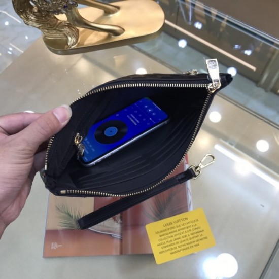 LOUIS VUITTON Louis Vuitton 2023SS Clutch Bag Spring Summer New Appearance LOUIS VUITTON Louis Vuitton 2023SS Clutch Bag Spring Summer New Appearance