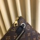 LOUIS VUITTON Louis Vuitton 2023SS clutch bag cheap on sale LOUIS VUITTON Louis Vuitton 2023SS clutch bag cheap on sale