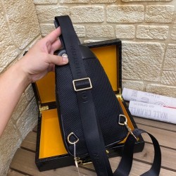 LOUIS VUITTON Louis Vuitton 2023SS chest bag HOT quality assurance