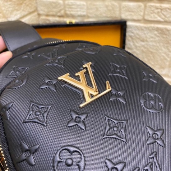 LOUIS VUITTON Louis Vuitton 2023SS chest bag HOT quality assurance LOUIS VUITTON Louis Vuitton 2023SS chest bag HOT quality assurance