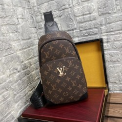 LOUIS VUITTON Louis Vuitton 2023SS chest bag rich in color variations