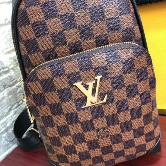 LOUIS VUITTON Louis Vuitton 2023SS chest bag excellent functionality! LOUIS VUITTON Louis Vuitton 2023SS chest bag excellent functionality!
