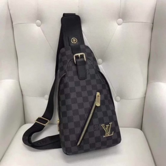 LOUIS VUITTON Louis Vuitton 2023SS chest bag adult elegant LOUIS VUITTON Louis Vuitton 2023SS chest bag adult elegant