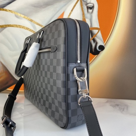 New stock rare 2023SS LOUIS VUITTON Louis Vuitton briefcase New stock rare 2023SS LOUIS VUITTON Louis Vuitton briefcase
