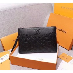Popular cute 2023SS LOUIS VUITTON Louis Vuitton clutch bag
