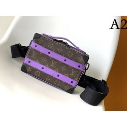 Hard to find 2023SS LOUIS VUITTON Louis Vuitton shoulder bag