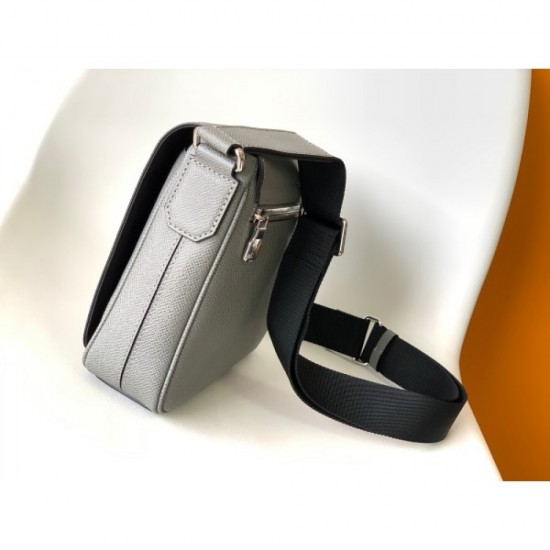 Selling out inevitable 2023SS LOUIS VUITTON Louis Vuitton shoulder bag Selling out inevitable 2023SS LOUIS VUITTON Louis Vuitton shoulder bag