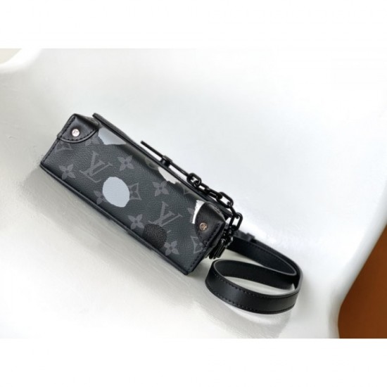 Surprise price 2023SS LOUIS VUITTON Louis Vuitton shoulder bag Surprise price 2023SS LOUIS VUITTON Louis Vuitton shoulder bag