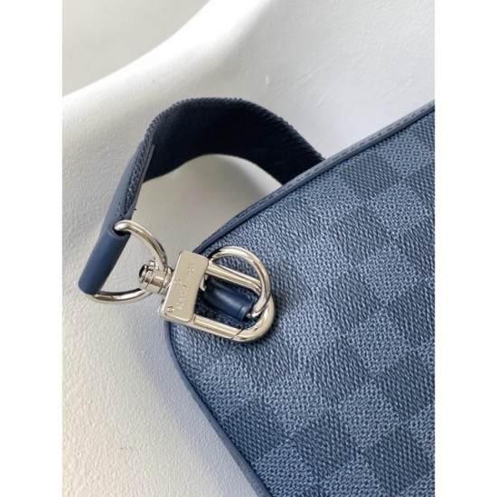 2023SS LOUIS VUITTON LOUIS VUITTON chest bag 2023SS LOUIS VUITTON LOUIS VUITTON chest bag