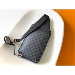 High grade 2023SS LOUIS VUITTON Louis Vuitton chest bag