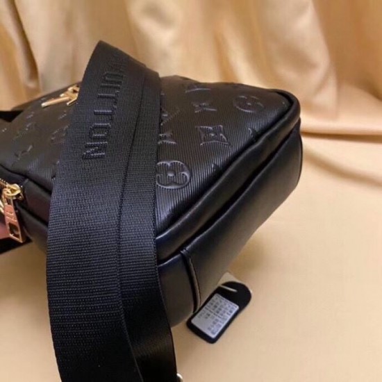 Autumn/Winter Trends 2023FW LOUIS VUITTON Louis Vuitton Chest Bag Autumn/Winter Trends 2023FW LOUIS VUITTON Louis Vuitton Chest Bag