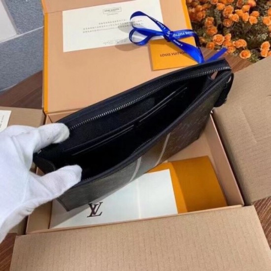 Popular items restocked 2023FW LOUIS VUITTON Louis Vuitton clutch bag Popular items restocked 2023FW LOUIS VUITTON Louis Vuitton clutch bag