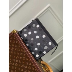 Advanced Design 2023FW LOUIS VUITTON Louis Vuitton Clutch Bag