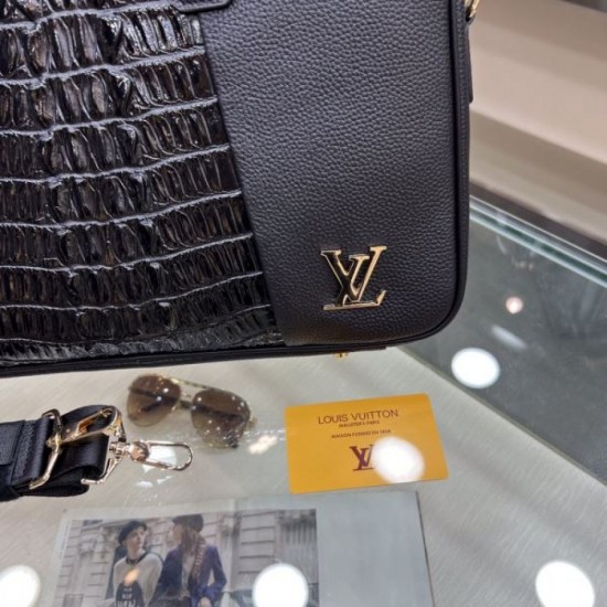 Mature texture 2023FW LOUIS VUITTON Louis Vuitton briefcase Mature texture 2023FW LOUIS VUITTON Louis Vuitton briefcase