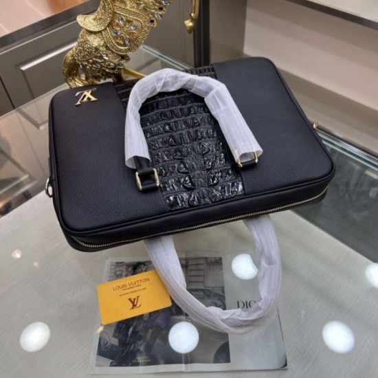 Mature texture 2023FW LOUIS VUITTON Louis Vuitton briefcase Mature texture 2023FW LOUIS VUITTON Louis Vuitton briefcase
