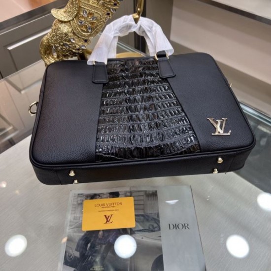 Mature texture 2023FW LOUIS VUITTON Louis Vuitton briefcase Mature texture 2023FW LOUIS VUITTON Louis Vuitton briefcase