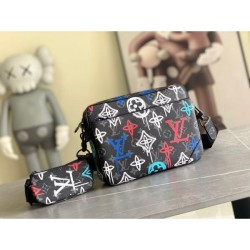 Popular Brand 2023FW LOUIS VUITTON Louis Vuitton Men's Shoulder Bag