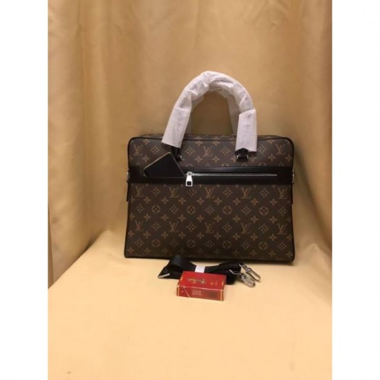 Great for the fall/winter period 2023FW LOUIS VUITTON Louis Vuitton men's briefcase Great for the fall/winter period 2023FW LOUIS VUITTON Louis Vuitton men's briefcase