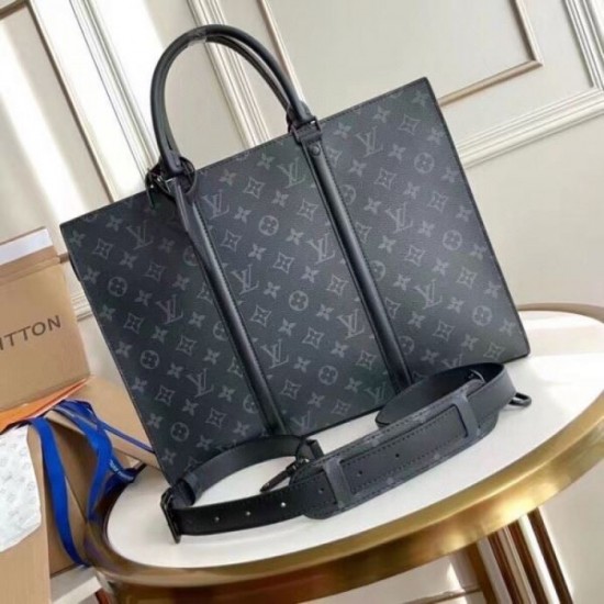 LOUIS VUITTON Briefcase 2023FW Sold out this time! LOUIS VUITTON Briefcase 2023FW Sold out this time!