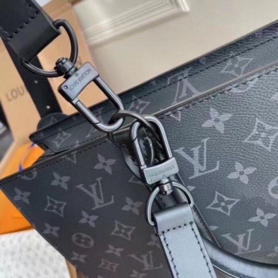 LOUIS VUITTON Briefcase 2023FW Sold out this time! LOUIS VUITTON Briefcase 2023FW Sold out this time!