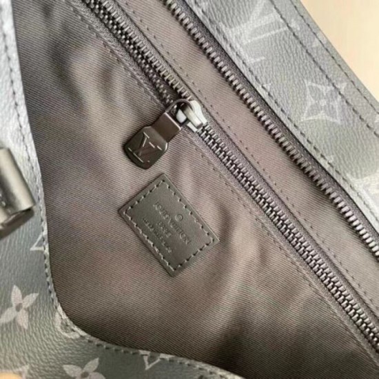 LOUIS VUITTON Briefcase 2023FW Sold out this time! LOUIS VUITTON Briefcase 2023FW Sold out this time!