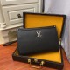 LOUIS VUITTON Louis Vuitton clutch bag 2023FW This year is ahead of schedule LOUIS VUITTON Louis Vuitton clutch bag 2023FW This year is ahead of schedule
