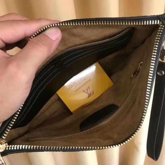 LOUIS VUITTON Louis Vuitton clutch bag 2023FW support soars LOUIS VUITTON Louis Vuitton clutch bag 2023FW support soars