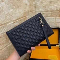 LOUIS VUITTON Louis Vuitton clutch bag 2023FW winter colors