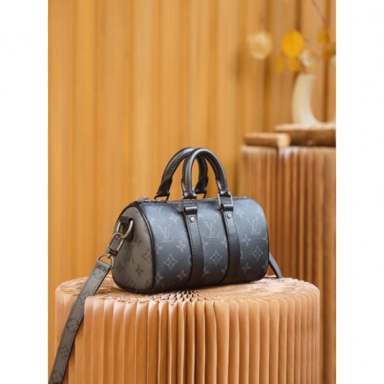 LOUIS VUITTON Shoulder Bag 2023FW Trend Color LOUIS VUITTON Shoulder Bag 2023FW Trend Color