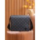 LOUIS VUITTON Shoulder Bag 2023FW Popularity continues unabated! LOUIS VUITTON Shoulder Bag 2023FW Popularity continues unabated!