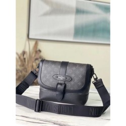 LOUIS VUITTON Shoulder Bag 2023FW Especially noteworthy