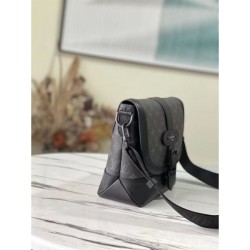 LOUIS VUITTON Shoulder Bag 2023FW Especially noteworthy