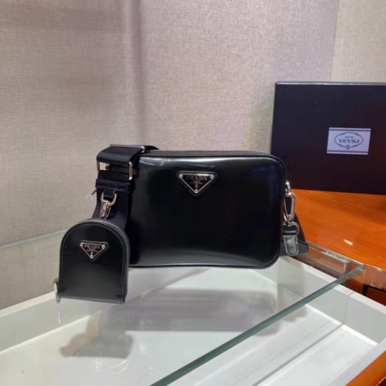 PRADA Prada 2023SS shoulder bag leading role of spring coordination PRADA Prada 2023SS shoulder bag leading role of spring coordination