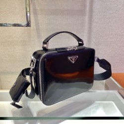 PRADA Prada 2023SS shoulder bag spring activity popularity constant seller