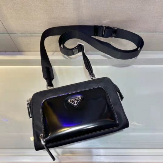 PRADA Prada 2023SS shoulder bag summer latest item PRADA Prada 2023SS shoulder bag summer latest item