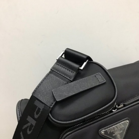 PRADA Prada 2023SS shoulder bag spring and summer season start PRADA Prada 2023SS shoulder bag spring and summer season start
