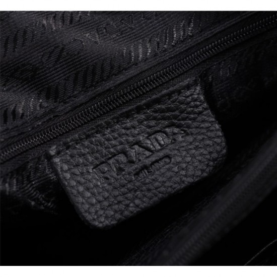 PRADA Prada 2023SS shoulder bag popular spring and summer new work every year PRADA Prada 2023SS shoulder bag popular spring and summer new work every year