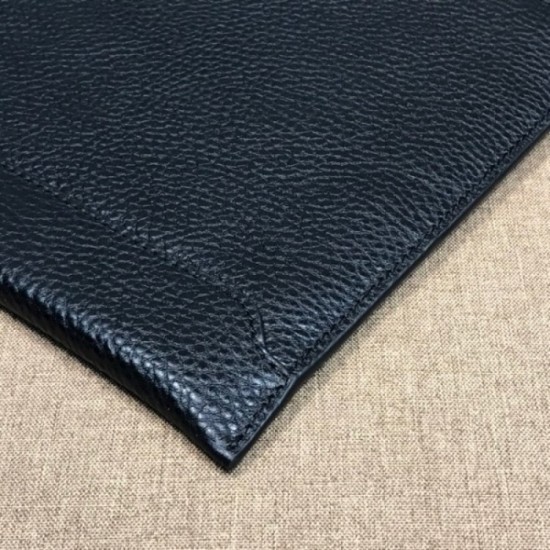 PRADA Prada 2023SS clutch bag mature design PRADA Prada 2023SS clutch bag mature design