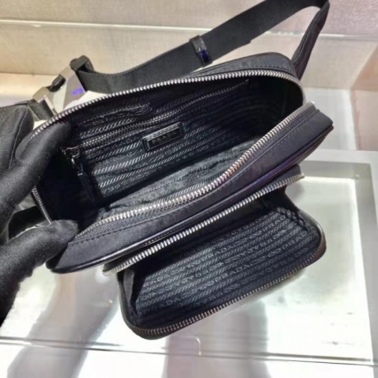 PRADA Prada 2023SS waist bag Admiration brand that makes you feel better PRADA Prada 2023SS waist bag Admiration brand that makes you feel better