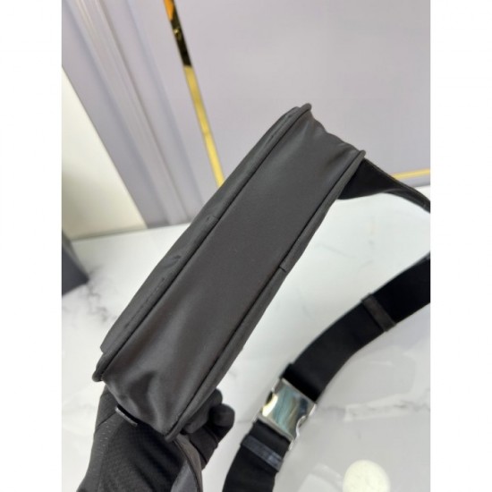 PRADA Prada 2023SS waist bag Loose item PRADA Prada 2023SS waist bag Loose item