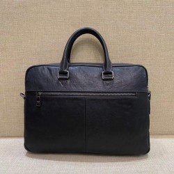 Fashionable style is 2023SS PRADA Prada briefcase this season