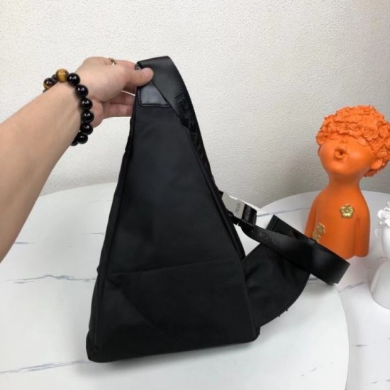 Perfect item for fall 2023FW PRADA Chest bag Perfect item for fall 2023FW PRADA Chest bag