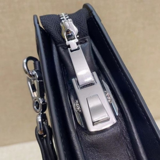 First come, first served 2023FW PRADA Prada clutch bag First come, first served 2023FW PRADA Prada clutch bag