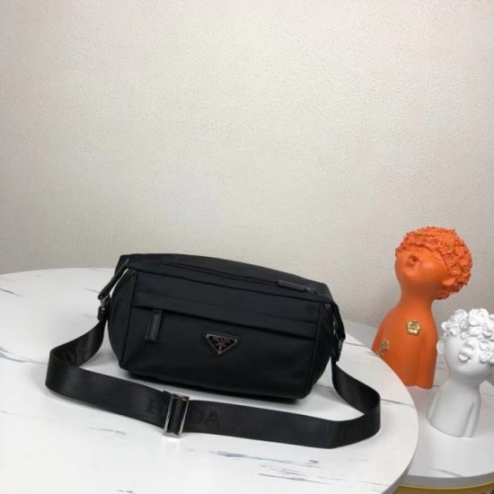 Miracle at VIP Sale 2023FW PRADA Prada Shoulder Bag Miracle at VIP Sale 2023FW PRADA Prada Shoulder Bag