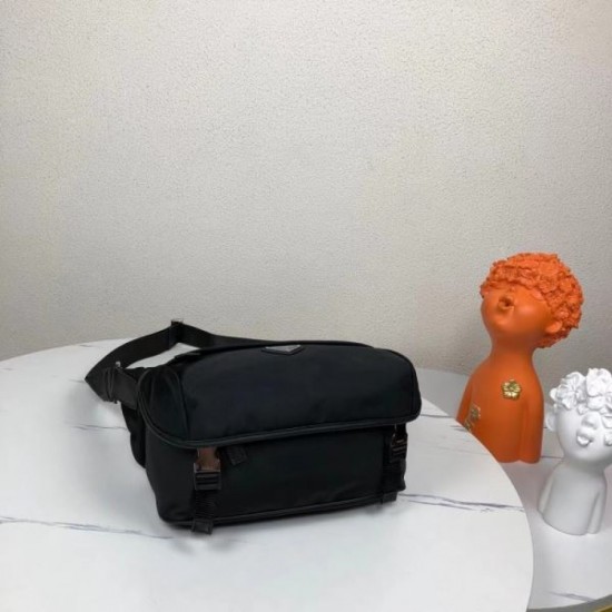 Miracle at VIP Sale 2023FW PRADA Prada Shoulder Bag Miracle at VIP Sale 2023FW PRADA Prada Shoulder Bag