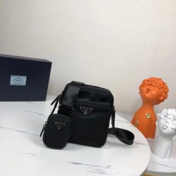 Popular original 2023FW PRADA Prada shoulder bag