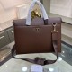 A style that you can use for a long time this fall 2023FW PRADA Prada briefcase A style that you can use for a long time this fall 2023FW PRADA Prada briefcase
