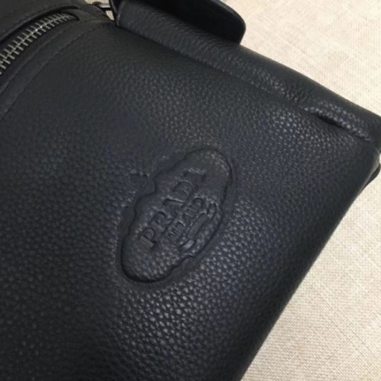 Popular brands this fall 2023FW PRADA Prada travel bag Popular brands this fall 2023FW PRADA Prada travel bag